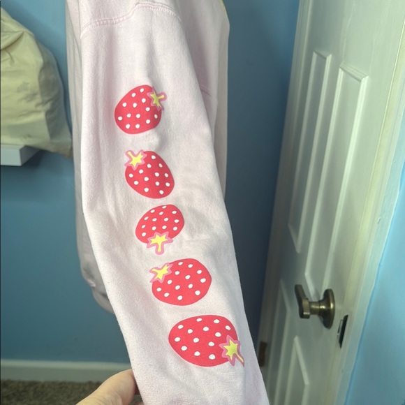 Sanrio Hello Kitty Strawberry Milk Pink Hoodie Milk Carton - Picture 5 of 7